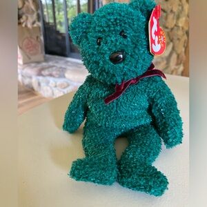 NWT BEANIE BABY - 2001 HOLIDAY TEDDY, DOB 12/24/00